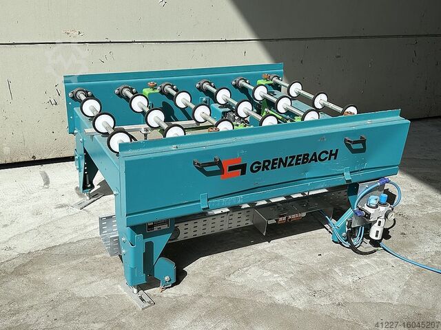 Rollenbahn angetrieben mit Führung Grenzebach RFS 1250 x 1000 mm