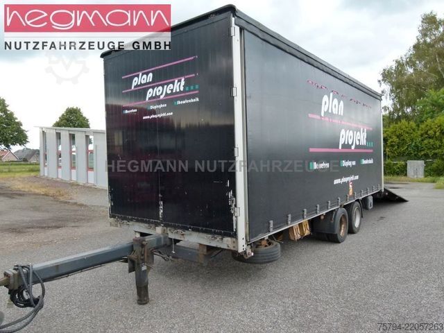 Poluprikolica za niskopodni prevoz  Spermann, Schiebeplane mit hydraulischer Rampe