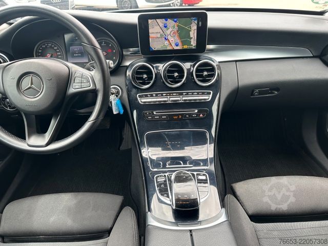 Minibüs MERCEDES-BENZ C 200 d T Autom. * LED High. * Navi * Kamera