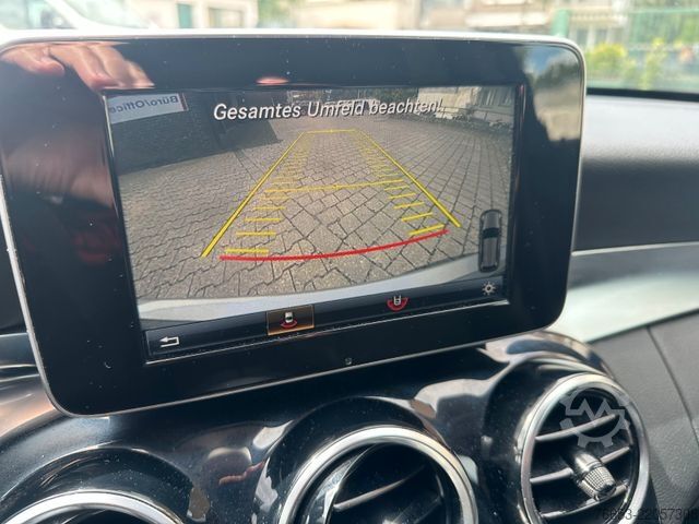 Minibüs MERCEDES-BENZ C 200 d T Autom. * LED High. * Navi * Kamera