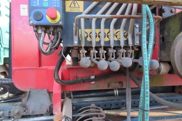 Reboque roll off  Krancontainer HMF 1063