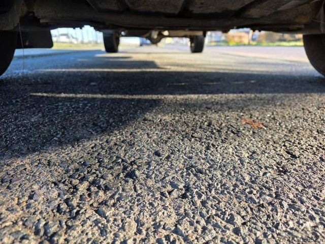 Furgon skrzyniowy IVECO 35S15/ 35-150 Koffer, Klima, manuelle Schaltung