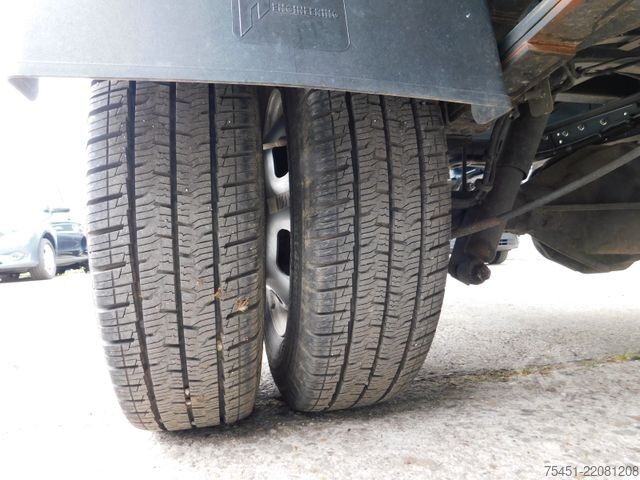 Tippbil skåpbil Iveco Daily 50C18 DoKa Dreiseiten Kipper AHK KLIMA STHZ TEMPO