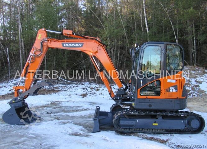 Rupsgraafmachine DOOSAN DX62R-3