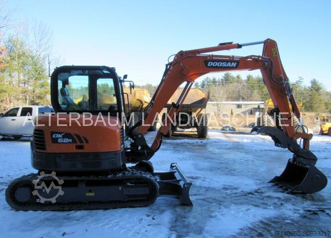 Rupsgraafmachine DOOSAN DX62R-3