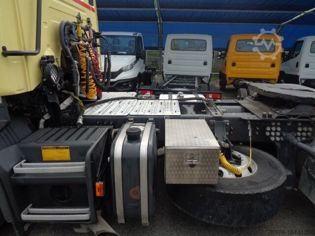 Standardtraktor SCANIA G 450