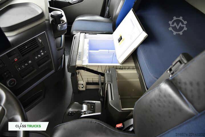 Standart çekici ünitesi VOLVO FH 500 XL Adaptive Cruise Control