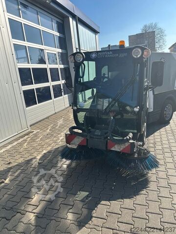 útseprő gép Nilfisk City Ranger 3500