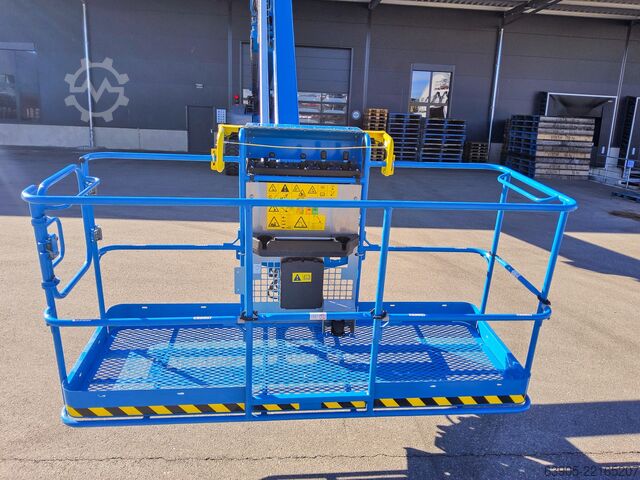 Teleskopisk arbejdsplatform Genie SX-135 XC