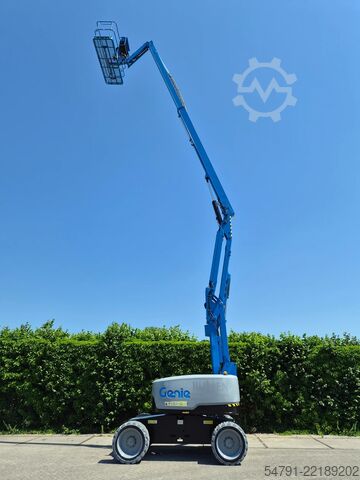 Scharnierende telescopische hoogwerker Genie Z-60/37 DC