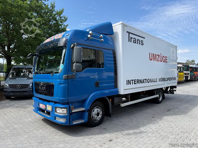 Transporter mit Koffer MAN TGL 8.220 / 6 Personen