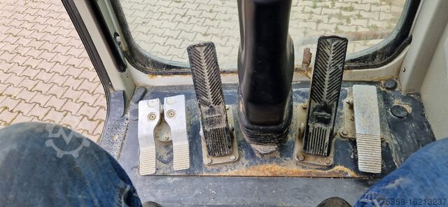 Mobiele graafmachine Lieherr A 900 C LITRONIC