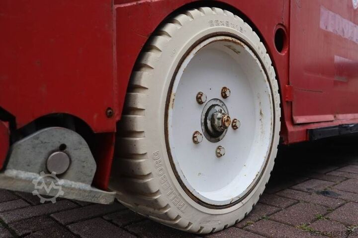 Elevador de tesoura PB LIFT S225-12ES Electric, 4x2 Drive, 22.5m Working