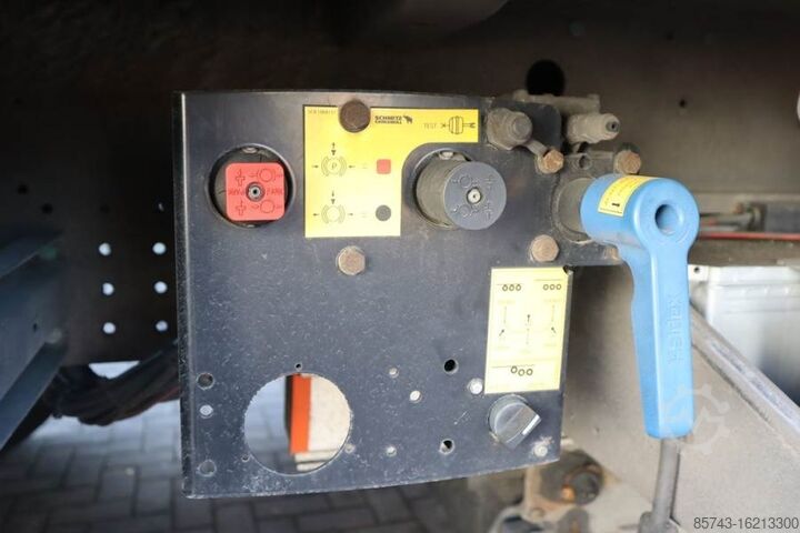 Curtain sided Schmitz CARG SCB3ST CoC Documents, TuV Loading Certificate