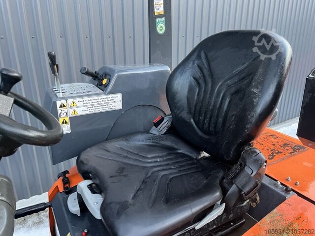 Elektrický 4kolový vysokozdvižný vozík Aisle-Master 20WE