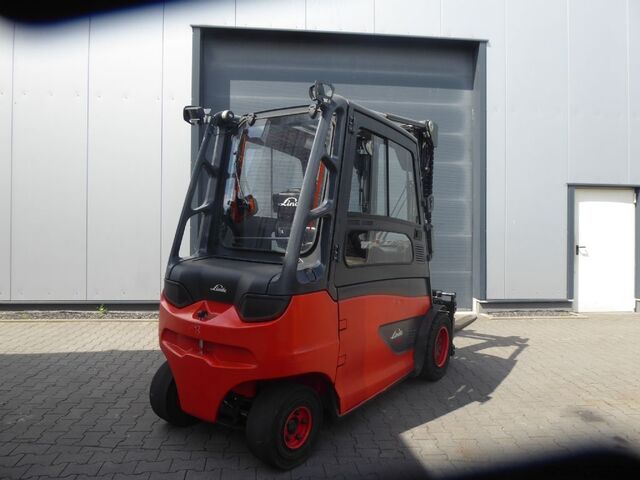 Elektro 4 Rad-Stapler Linde E50HL-01/600