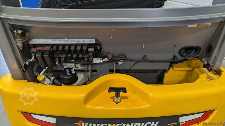 Stivuitor electric cu 3 roți Jungheinrich EFG 215 GE115-480DZ