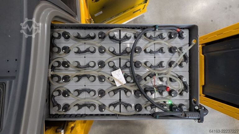 Stivuitor electric cu 3 roți Jungheinrich EFG 215 G115-330ZZ