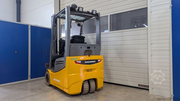 Stivuitor electric cu 3 roți Jungheinrich EFG 215 G115-330ZZ