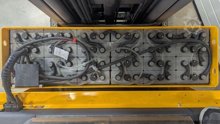 Stivuitor cu catarg retractabil Jungheinrich ETV 216 E GE 115 620DZ