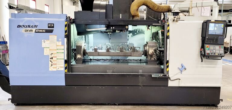 Centrum obróbcze DOOSAN DNM 6700 XL