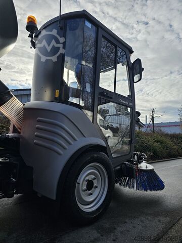 Road sweeper Hako Citymaster 1250