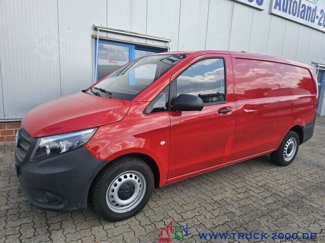 Tilpasset varevogn Mercedes-Benz Vito 109 Sortimo Regaleinbau 3 Sitzer TÜV 06/27