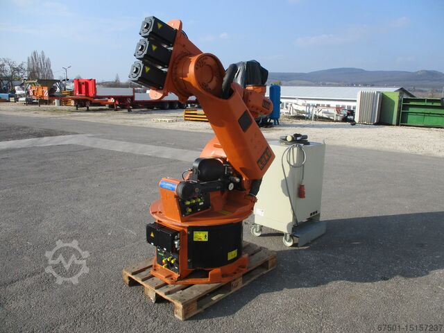 Robots industriales Robots KUKA VKR 125/2 (2735)