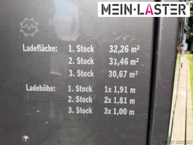 Viehtransporter Auflieger Finkl 3 + 4 Stock/ Hubdach / Rampe / Tränke/Funk
