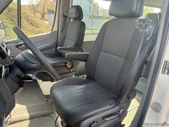Minibus Mercedes-Benz Srinter 313 Aut  9Sitze od. 6Rollis