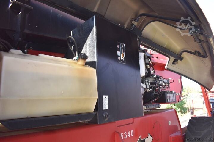 Platformă de lucru telescopică articulată JLG 1250 AJP