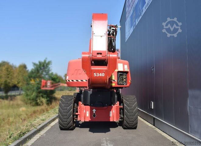 Platformă de lucru telescopică articulată JLG 1250 AJP