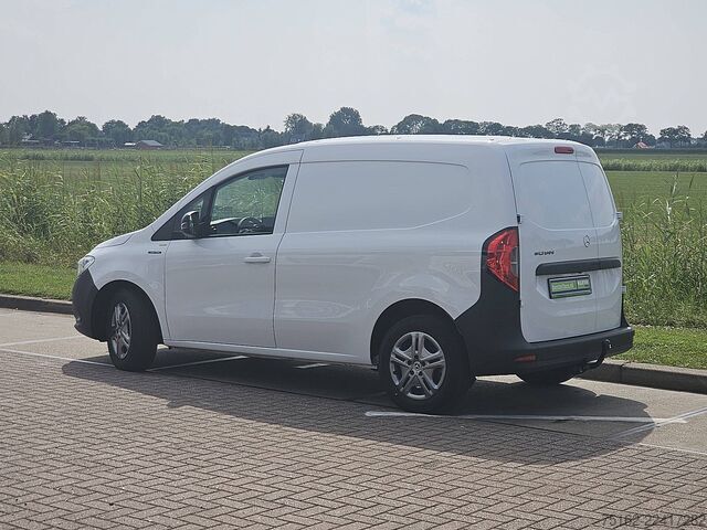 Resväska MERCEDES-BENZ ECITAN 51kWh L1 290Km WLTP
