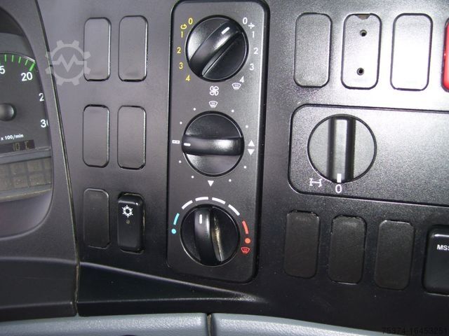 Driewegkiepwagen MERCEDES-BENZ Atego 824 Meiller Bluetec5 Klima