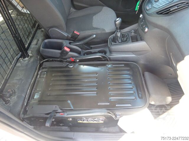 Kassevogn FORD Transit Courier Kasten 75PS Klima Bluetooth