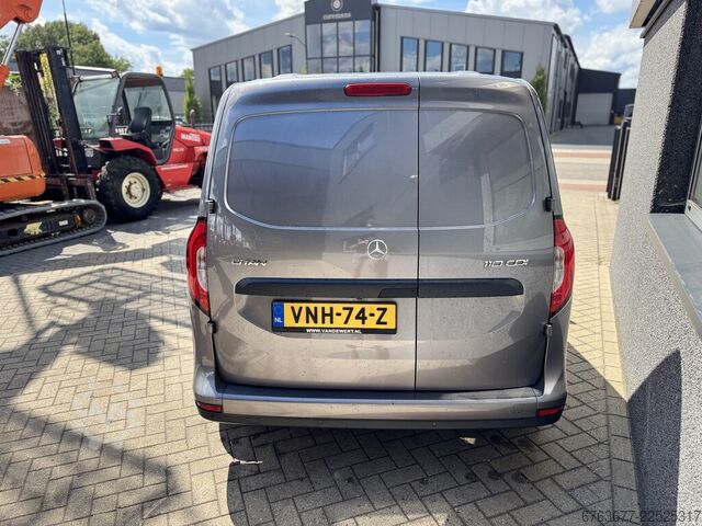 Mercedes-Benz Citan 110 CDI 95PK Diesel 2021 Airco / DAB + / Apple Carplay / Camera / LM Velgen MERCEDES-BENZ Citan 110 CDI 95PK Diesel 2021 Airco / DAB + / Apple Carplay / Camera / LM Velgen