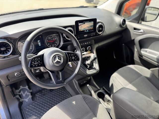 Mercedes-Benz Citan 110 CDI 95PK Diesel 2021 Airco / DAB + / Apple Carplay / Camera / LM Velgen MERCEDES-BENZ Citan 110 CDI 95PK Diesel 2021 Airco / DAB + / Apple Carplay / Camera / LM Velgen