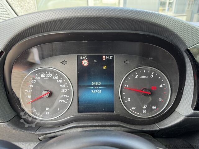 Mercedes-Benz Citan 110 CDI 95PK Diesel 2021 Airco / DAB + / Apple Carplay / Camera / LM Velgen MERCEDES-BENZ Citan 110 CDI 95PK Diesel 2021 Airco / DAB + / Apple Carplay / Camera / LM Velgen