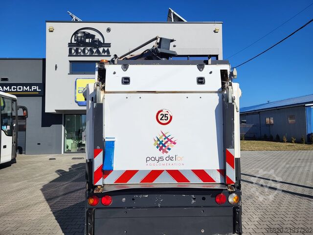 Zamiatarka drogowa Schmidt Cleango 500
