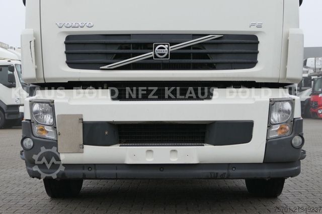Tenteli düz yataklı kamyon VOLVO FE 300 Koffer XL-Tank LBW Euro 5