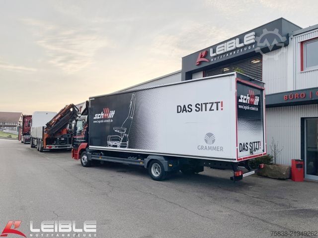 Samochód ciężarowy typu furgon MERCEDES-BENZ Atego 1018*Koffer*Rolltor*Rolltor seitlich*Klima