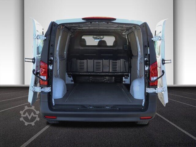 Customized van Mercedes-Benz Vito116CDI KA lang,Automatik,Klima,Tempomat
