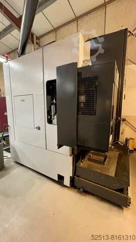 CENTRE D'USINAGE VERTICAL À 5 AXES OKK VP 400