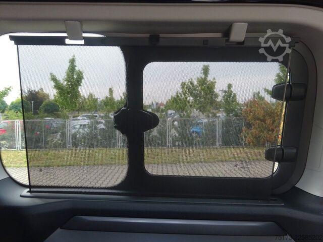Minibusz FORD Tourneo Custom 320L1 Sport AWD Exklusiv Stndhz