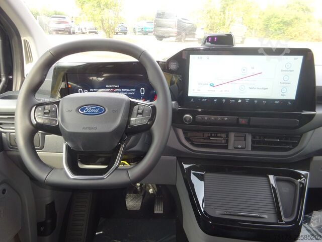 Minibusz FORD Tourneo Custom 320L1 Sport AWD Exklusiv Stndhz