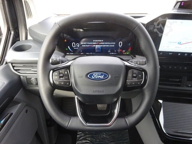 Minibusz FORD Tourneo Custom 320L1 Sport AWD Exklusiv Stndhz