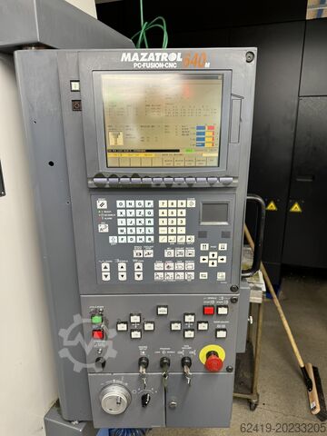 Verticaal bewerkingscentrum Mazak VTC-200B