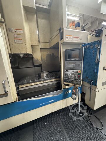 Pionowe centrum obróbcze Okuma MX-55VB