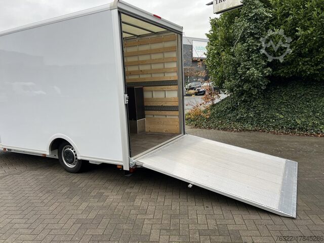 Koffer Renault MASTER E-TECH FWD 3T5 L2H1 52 KWH / GESLOTEN L...