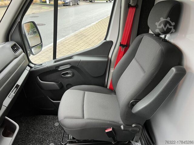 Koffer Renault MASTER E-TECH FWD 3T5 L2H1 52 KWH / GESLOTEN L...